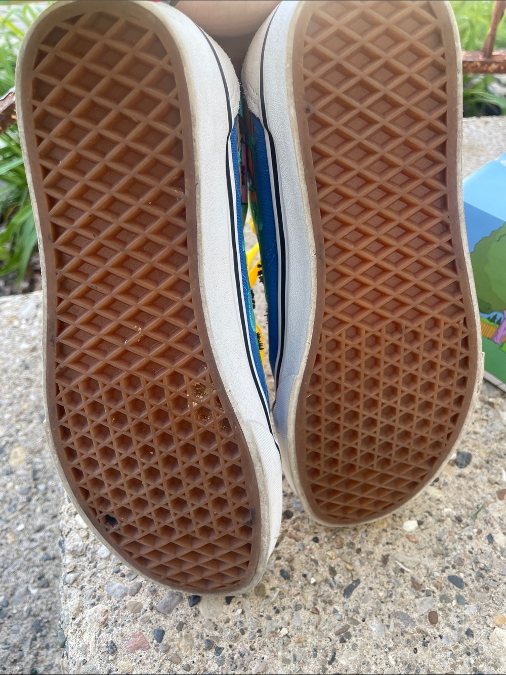 Vans Old Skool the Simpsons Bouviers size 8.5 - Picture 6 of 7